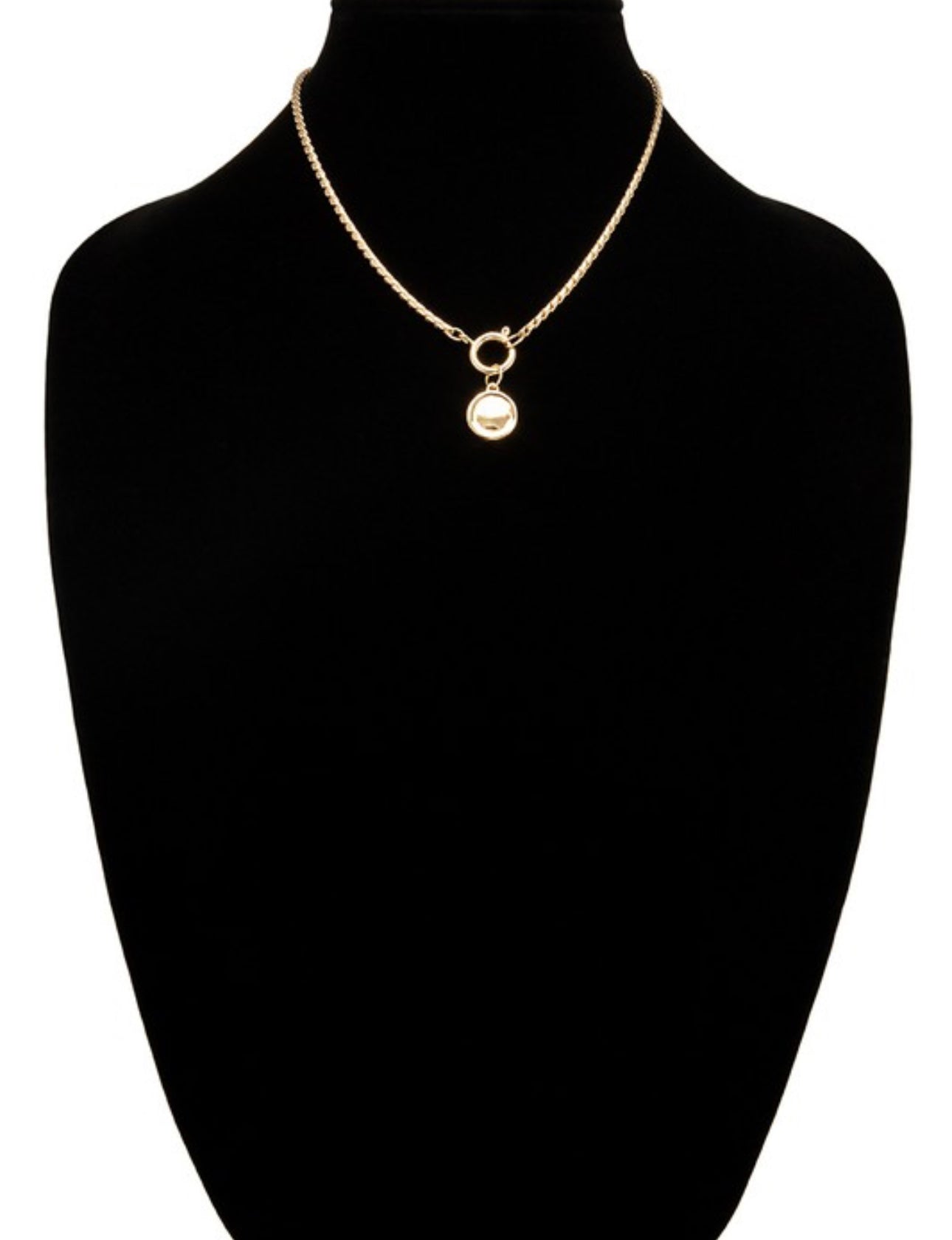 Gold Pendant Necklace